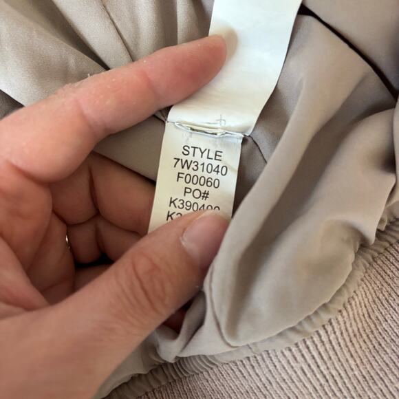 Lucky Brand Satin Bomber Jacket Sz M Women’s Lightweight Zip Front Classic Style - Picture 8 of 8